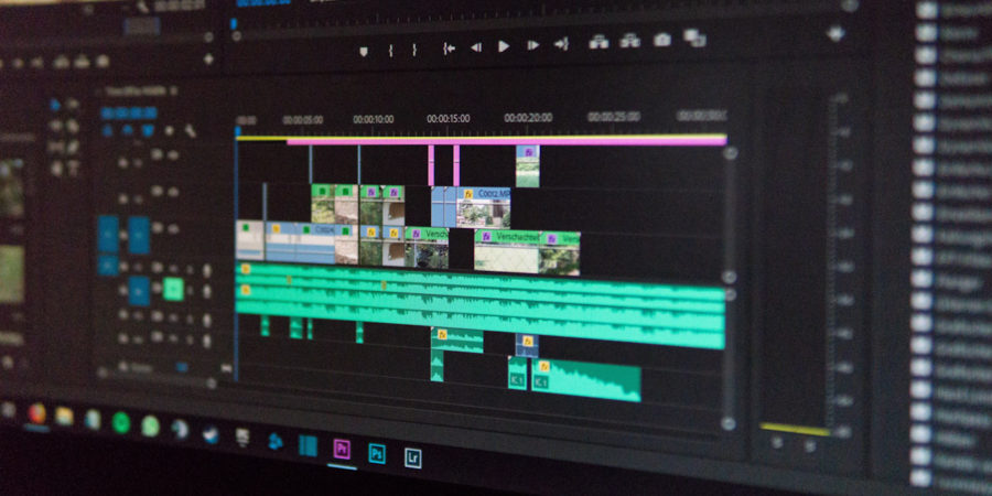 Pide ayuda al videografo